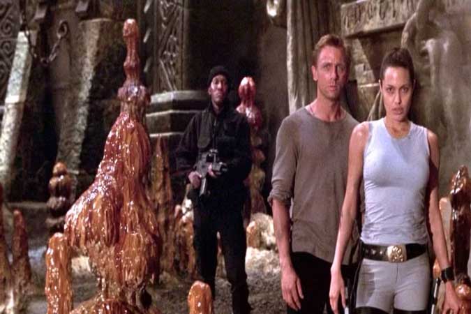فیلم Tomb Rider در سال 2001